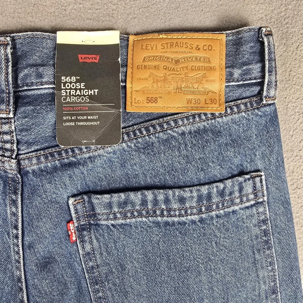 Levis Premium 568‎ Jeans Mens 30x30 Blue Loose Straight Cargo Denim Pants NWT